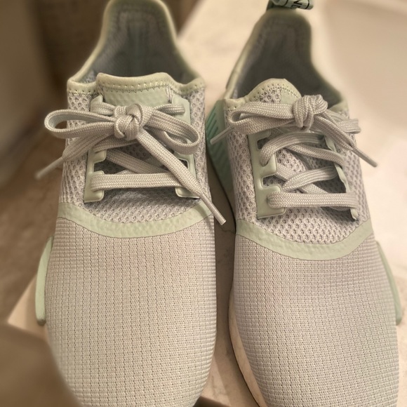 NWOT ADIDAS NMD_R1 BOOST SHOES SZ 6.5 - Picture 7 of 7